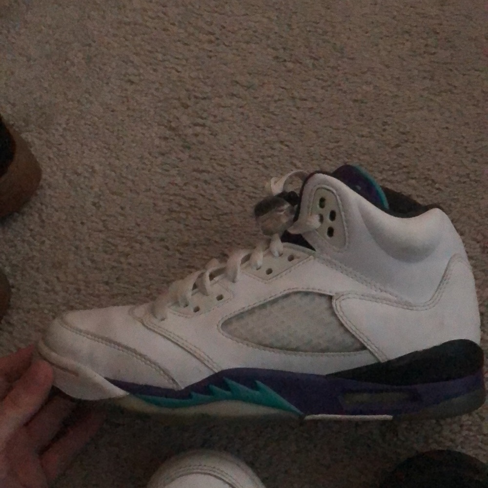 white grape fives